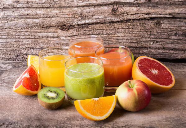Food – Juice With Fruits Kiwi