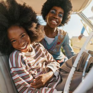 People – Medium Shot Family Retro