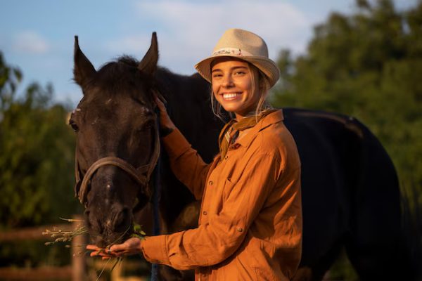 Nature – Medium Shot Woman Living